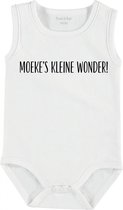 Baby Rompertje met tekst 'Moeke's kleine wonder' | mouwloos l | wit zwart | maat 62/68 | cadeau | Kraamcadeau | Kraamkado