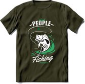 Cool People Do Fishing - Vissen T-Shirt | Groen | Grappig Verjaardag Vis Hobby Cadeau Shirt | Dames - Heren - Unisex | Tshirt Hengelsport Kleding Kado - Leger Groen - M