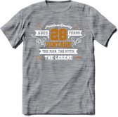 28 Jaar Legend T-Shirt | Goud - Wit | Grappig Verjaardag en Feest Cadeau Shirt | Dames - Heren - Unisex | Tshirt Kleding Kado | - Donker Grijs - Gemaleerd - M