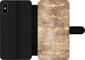 Bookcase Geschikt voor iPhone XS telefoonhoesje - Slangenprint - Goud - Bruin - Met vakjes - Wallet case met magneetsluiting