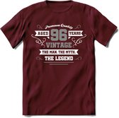 96 Jaar Legend T-Shirt | Zilver - Wit | Grappig Verjaardag en Feest Cadeau | Dames - Heren - Unisex | Kleding Kado | - Burgundy - S