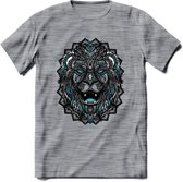 Leeuw - Dieren Mandala T-Shirt | Lichtblauw | Grappig Verjaardag Zentangle Dierenkop Cadeau Shirt | Dames - Heren - Unisex | Wildlife Tshirt Kleding Kado | - Donker Grijs - Gemalee