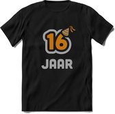 16 Jaar Feest T-Shirt | Goud - Zilver | Grappig Verjaardag Cadeau Shirt | Dames - Heren - Unisex | Tshirt Kleding Kado | - Zwart - L