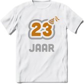 23 Jaar Feest T-Shirt | Goud - Zilver | Grappig Verjaardag Cadeau Shirt | Dames - Heren - Unisex | Tshirt Kleding Kado | - Wit - L