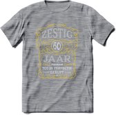 60 Jaar Legendarisch Gerijpt T-Shirt | Geel - Grijs | Grappig Verjaardag en Feest Cadeau Shirt | Dames - Heren - Unisex | Tshirt Kleding Kado | - Donker Grijs - Gemaleerd - L