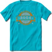 Premium Since 2004 T-Shirt | Zilver - Goud | Grappig Verjaardag en Feest Cadeau Shirt | Dames - Heren - Unisex | Tshirt Kleding Kado | - Blauw - L