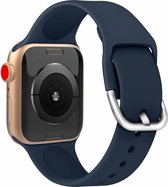 Geschikt voor Apple watch bandje silicone met D sluiting 38mm-40mm donkerblauw small