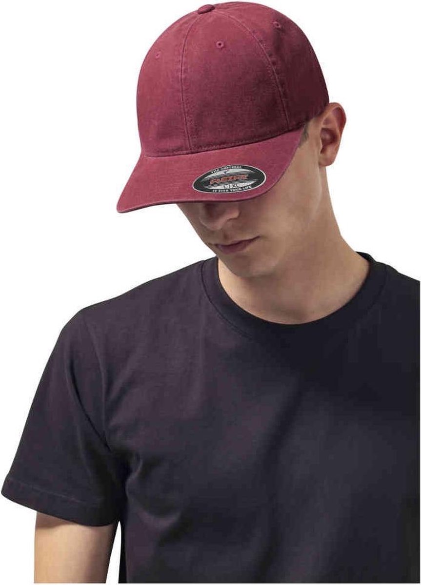 Urban Classics Flexfit pet -S/M- Garment Washed Dad Rood