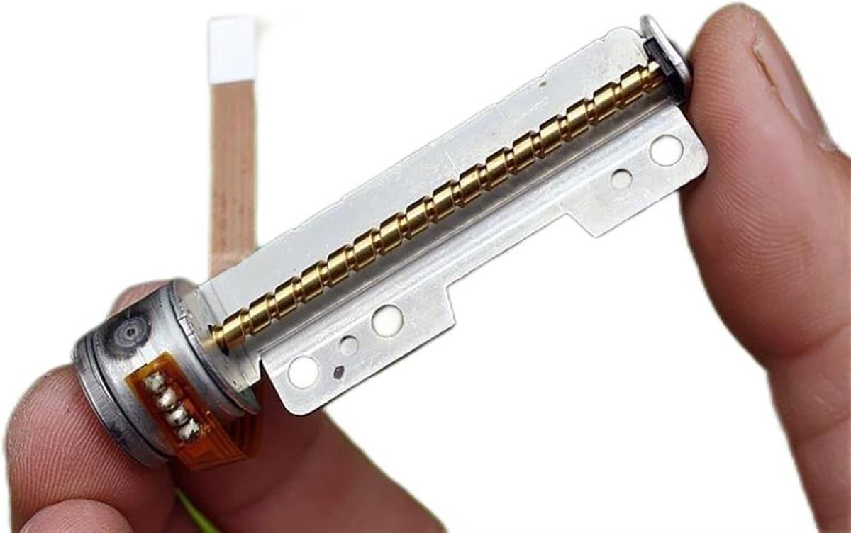 Mini Stepper Motor - Micro Motor - 3D Printer - Lage Weerstand - 15mm Motor Diameter - Type A