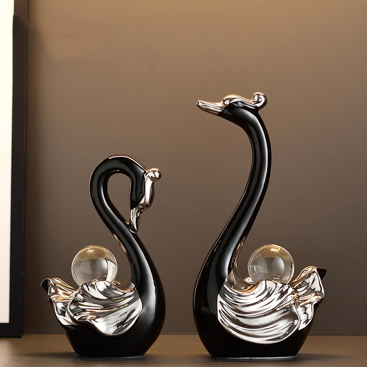 Keramische zwanen - Statuut ornament - Woonkamer decoratie - Set van twee - Tot 165 cm - Wit