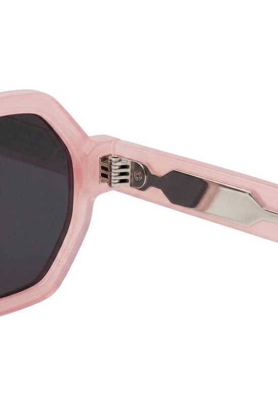 The Prism Rose Hexagonal Pink Sunglasses van The
 — afbeelding 2