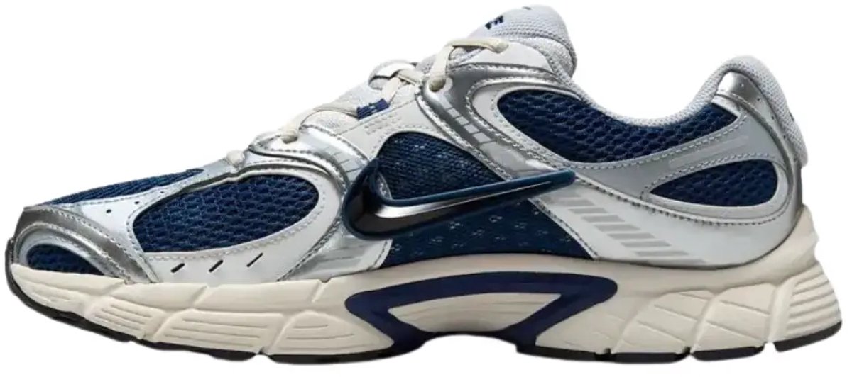 Nike v5 rnr in de kleur marine. Blauw