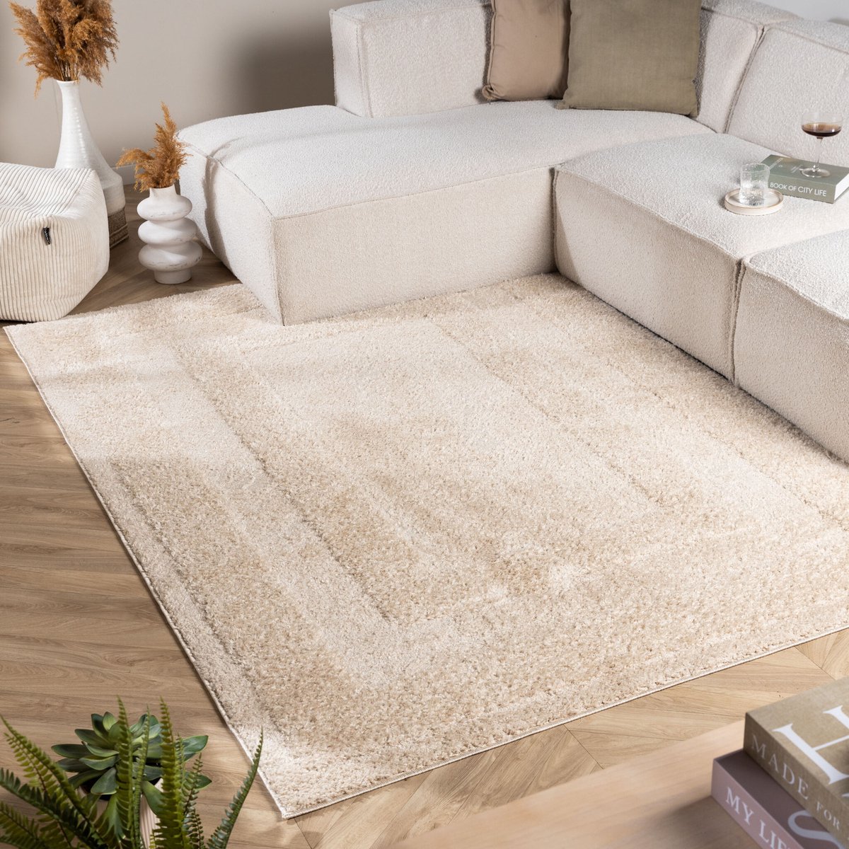 Fraai Scandinavisch vloerkleed - Lova Border Beige - 160x230 cm