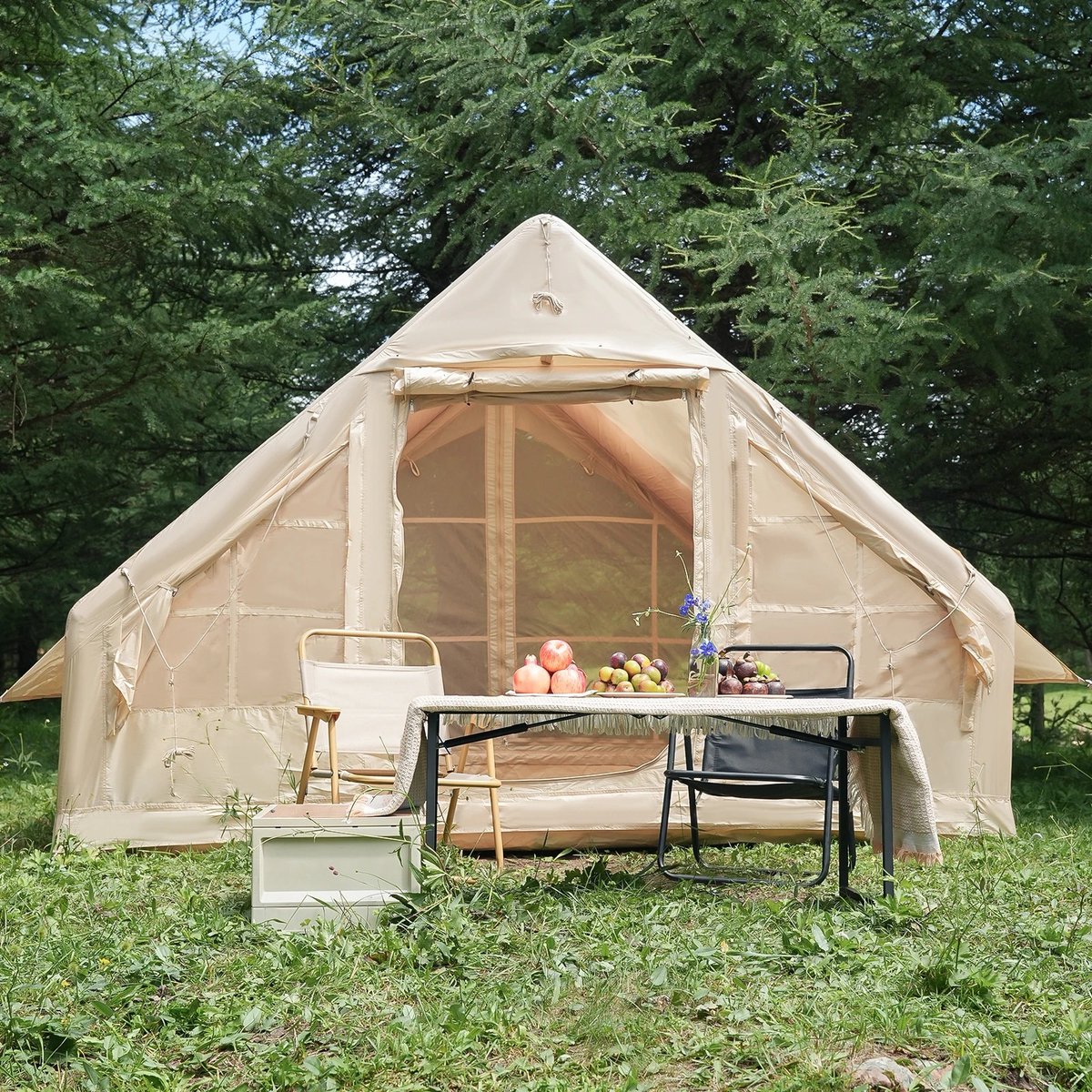 HomeGoodies Tent - Opblaasbare tent – 4-6 Persoons - Glamping - 3x2.1x2m - luchtconstructie en ventilatie – Waterdicht – Beige – foto 5