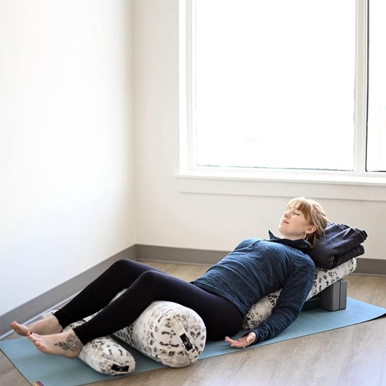 Yoga Bolster - Ondersteuningskussen - Herstellende Yoga - Handgemaakt in VS - 68.58 x 22.86 cm - Blauw — afbeelding 3