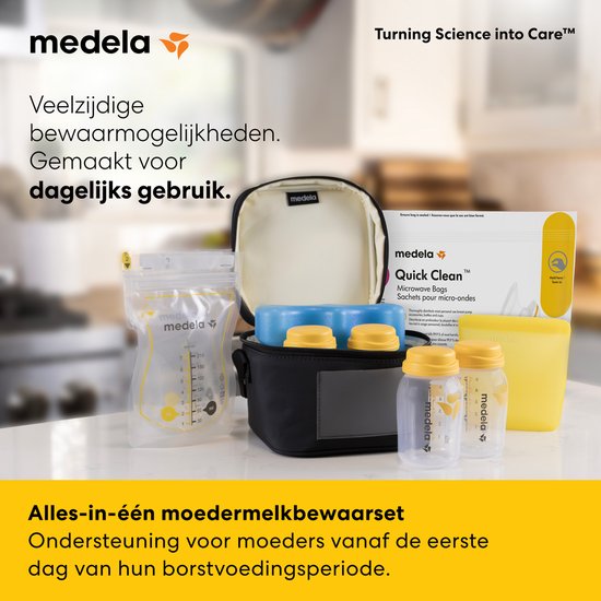 Medela set voor het bewaren van moedermelk, inclusief bewaarzakjes, flesjes, koeltas en sterilisatiezakjes.