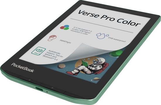 Gedetailleerde weergave van de groene PocketBook Verse Pro Color e-reader met astronaut-illustratie op het scherm.