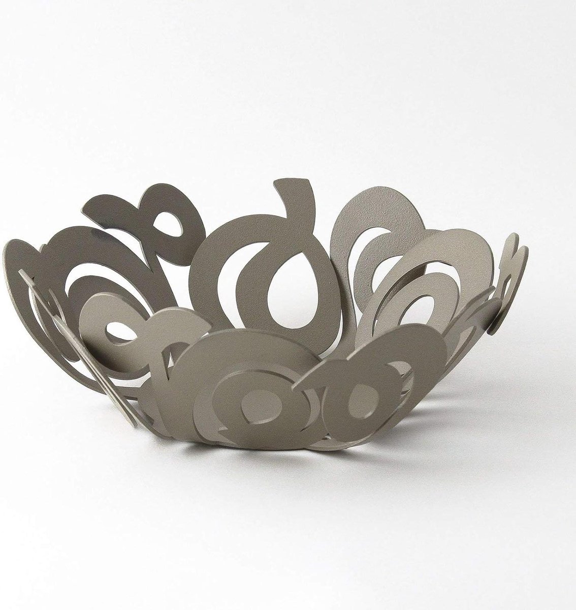 Mand met linten - Fruitmand - Decoratie - IJzeren constructie - 13.5x4.5 cm - Zandkleur