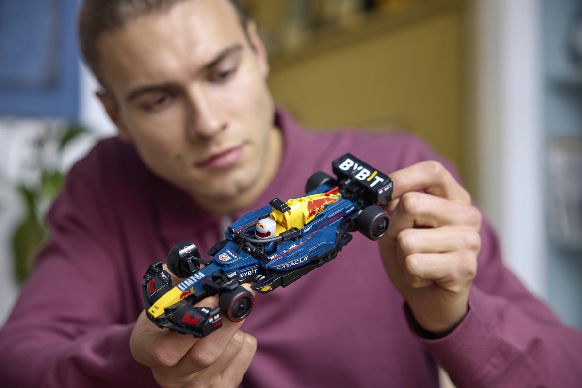 LEGO Speed Champions Oracle Red Bull Racing RB20 F1 Auto Set - 77243 — afbeelding 14