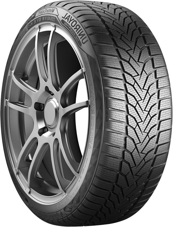 Winterbanden - Auto banden - Veilig rijden - Goede grip - 215/70 R16 - Zwart