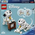 LEGO Disney set 43271 met twee bouwbare Dalmatiërs, waarvan één bij een retro televisie.
