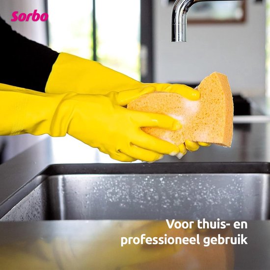 Gele Sorbo huishoudhandschoenen met een spons in een gootsteen.