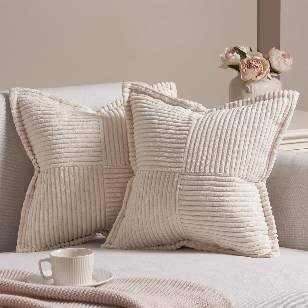 Kussenhoezen 50 x 50 cm, Beige Decoratie voor Woonkamer en Kinderkamer, 2 Stuks, Zachte Corduroy Kussens voor Bank, Bed en Bureaustoel, Dubbelzijdig Effen
