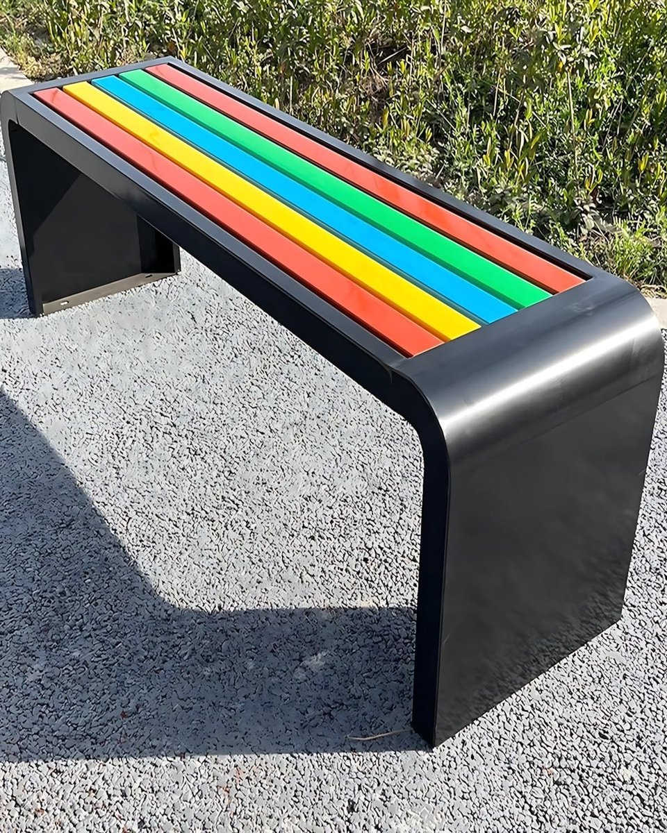 Stijlvolle weerbestendige metalen tuinbank voor buiten, perfect voor terras, balkon en achtertuin, duurzame en comfortabele zitplek