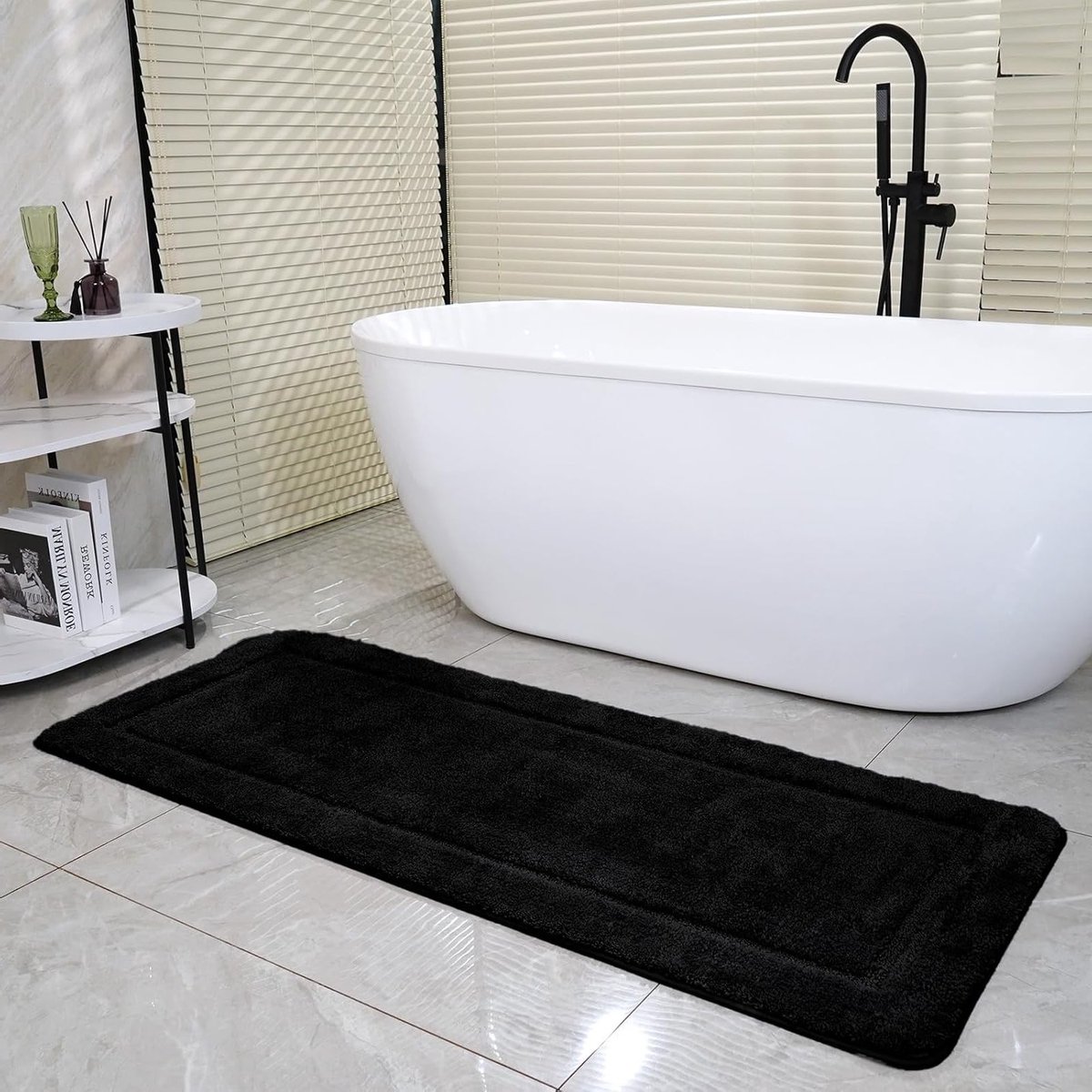Zwarte Badmat 60x150cm, Extra Grote Microvezel, Antislip en Wasbaar, Ideaal voor Badkamer en Toilet, Hoog Absorberend