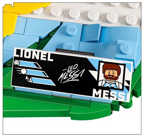 LEGO Editions Lionel Messi – Moments de Football Ensemble de Construction et Décoration de Chambre d'Enfant - 43011