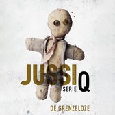 Voodpop met knopen als ogen, grijze kleding en een stropdas. Tekst: Jussi Q Serie, De Grenzeloze.