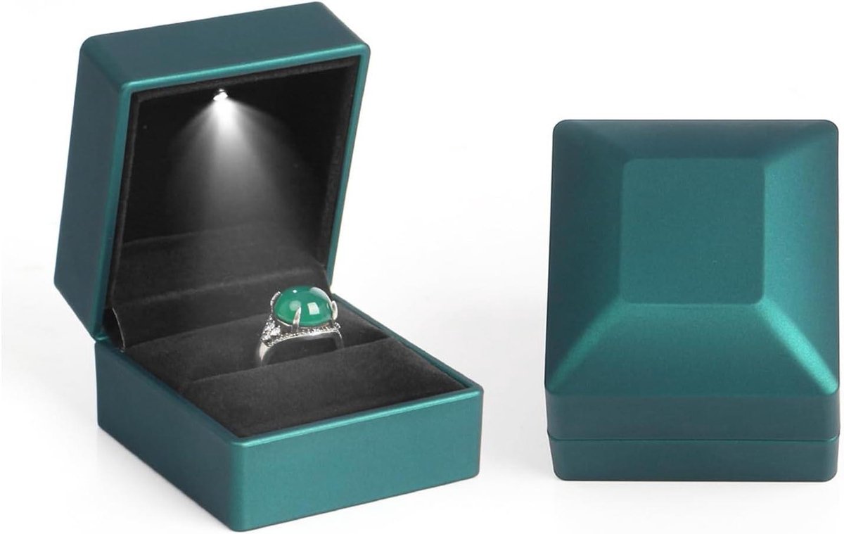 Ringendoosje met LED - Sieradendoosje Cadeau - Speciaal Moment Vieren - Ingebouwde Verlichting - 5.8 x 6.3 x 5 cm