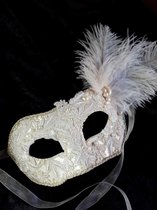 Bruiloft masker - Pearls & Swirls Wedding Mask