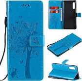 Voor LG G9 Tree & Cat Reliëfpatroon Horizontale Flip Leren Case met Houder & Kaartsleuven & Portemonnee & Lanyard (Blauw)