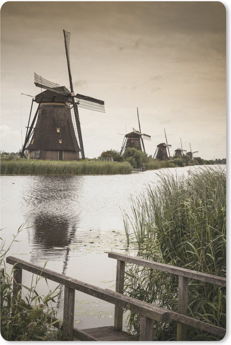 Muismat Molens van Kinderdijk - Kinderdijkse molens in Europa met brug op voorgrond muismat rubber - 18x27 cm - Muismat met foto