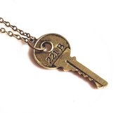 Fashionidea - Mooie aparte goudkleurige ketting met ronde sleutel de Necklace Key Round Gold