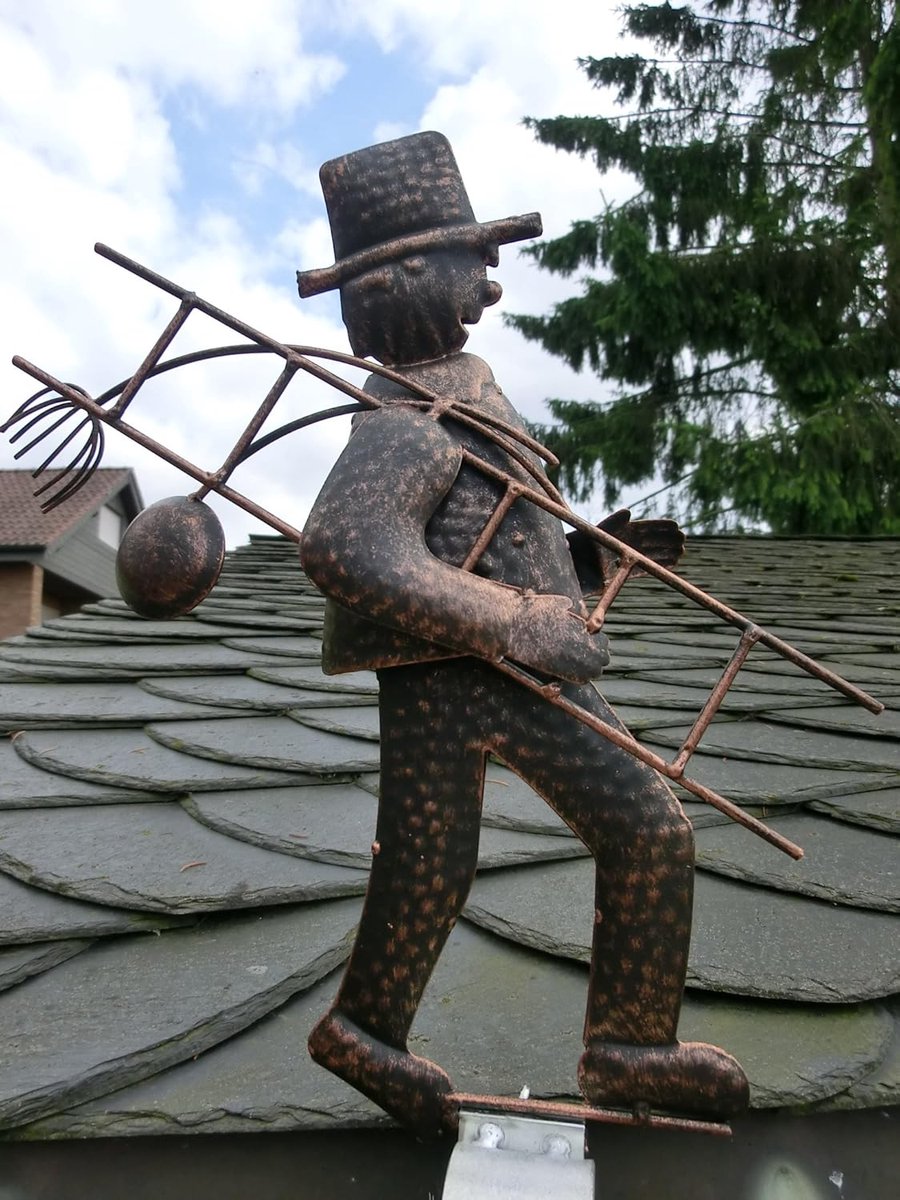 Dakgoot Figuur - Schoorsteenveger Decoratie - Huis Verfraaien - Koperlook Design - 39cm Ho