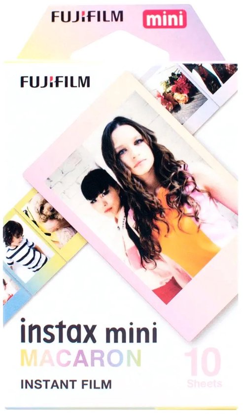 Fujifilm Instax Mini Macaron film verpakking met voorbeelden van foto's, waaronder twee meisjes en een kind.