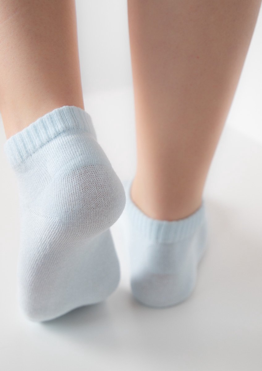 MASUK Unisex Sokken met Enkelbescherming – Katoenen Sportsokken Dames & Heren – Anti-Blaar & Ademend – Set van 3 Paar – Zwart, Blauw en Wit – Maat 40-45 — cadeau in Cadeau-ideeën - foto 3