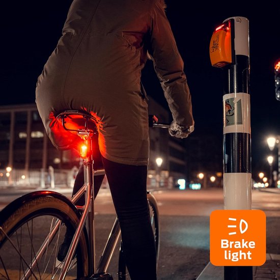 Fiets Achterlicht - Led Remlicht - Veilig Fietsen - USB Oplaadbaar - 7 Uur Batterij - Rood — afbeelding 4