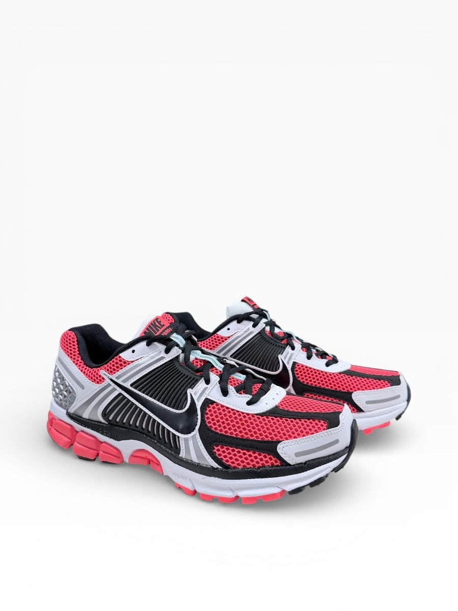 Nike Zoom Vomero 5 SE Hardloopschoenen Heren – Bright Crimson/ – Mesh & Synthetisch Zwart