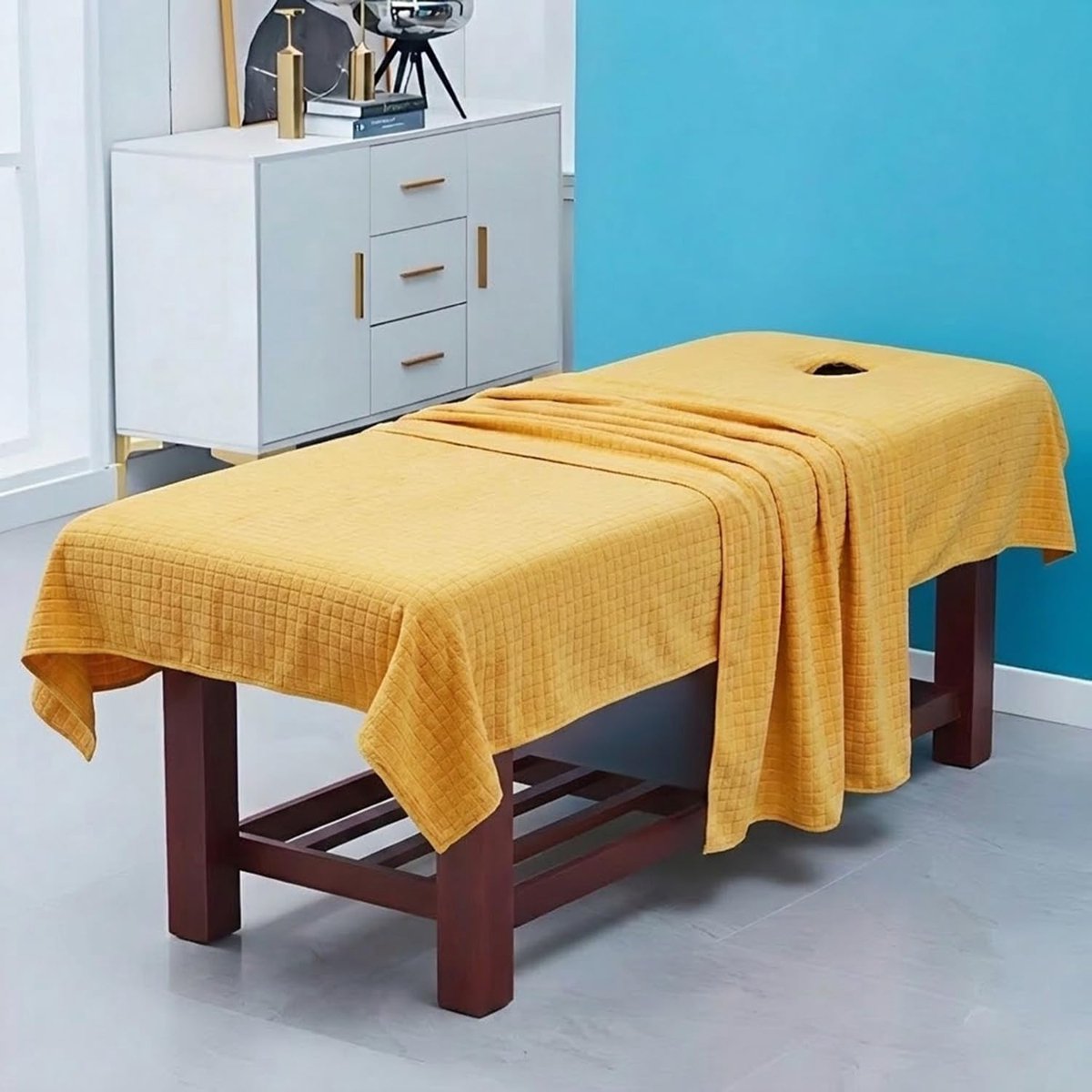 Massagetafel Hoeslaken - Behandeltafel Overtrek - Salon Comfort - Met Gezichtsuitsparing - 200x100cm - Geel
