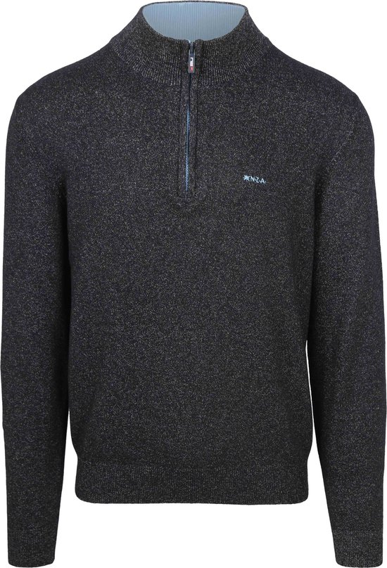 Donkerblauw gebreide trui met halve rits, lichtblauwe kraag en NZA-logo.