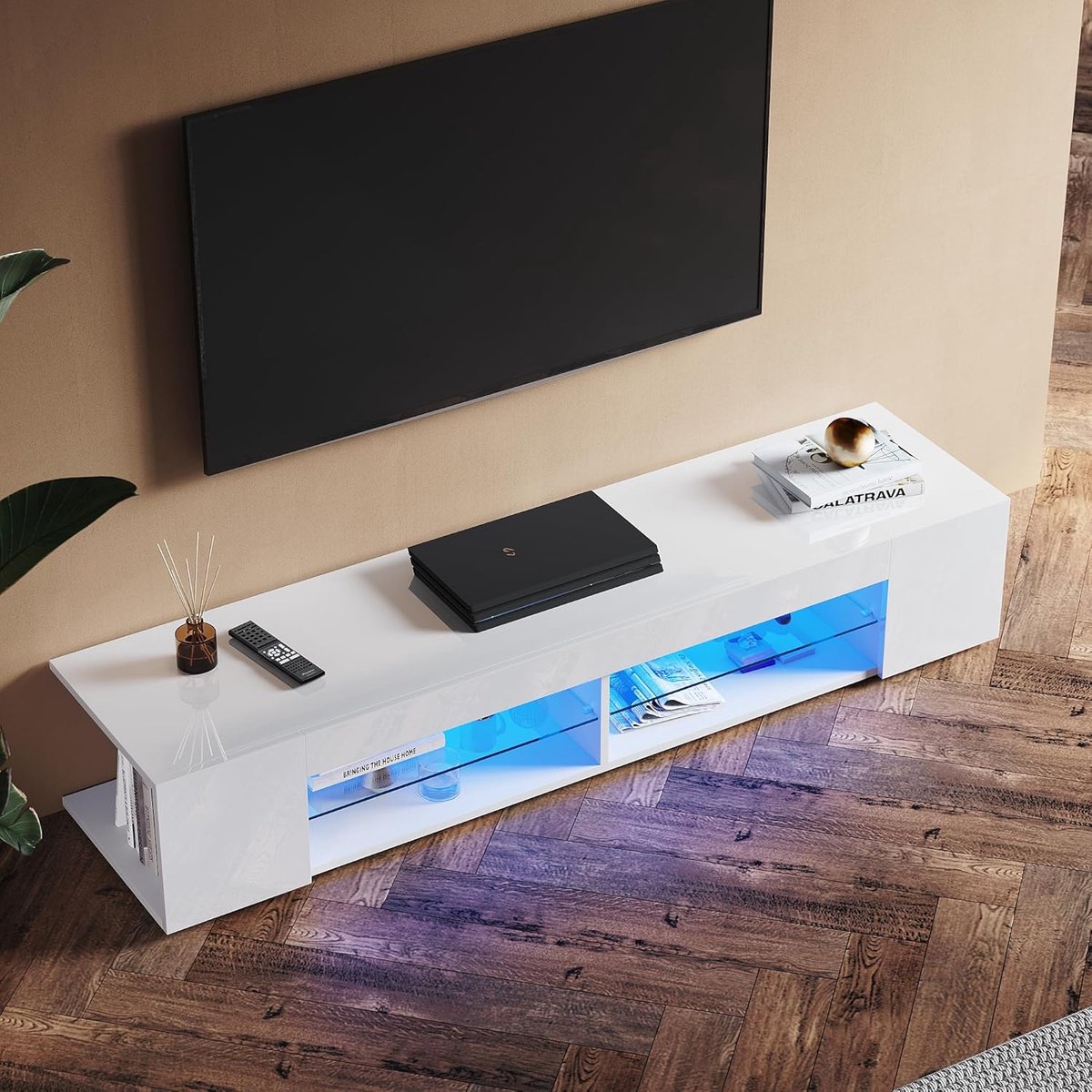 Tv-kast met LED-verlichting hoogglans wit 135 cm