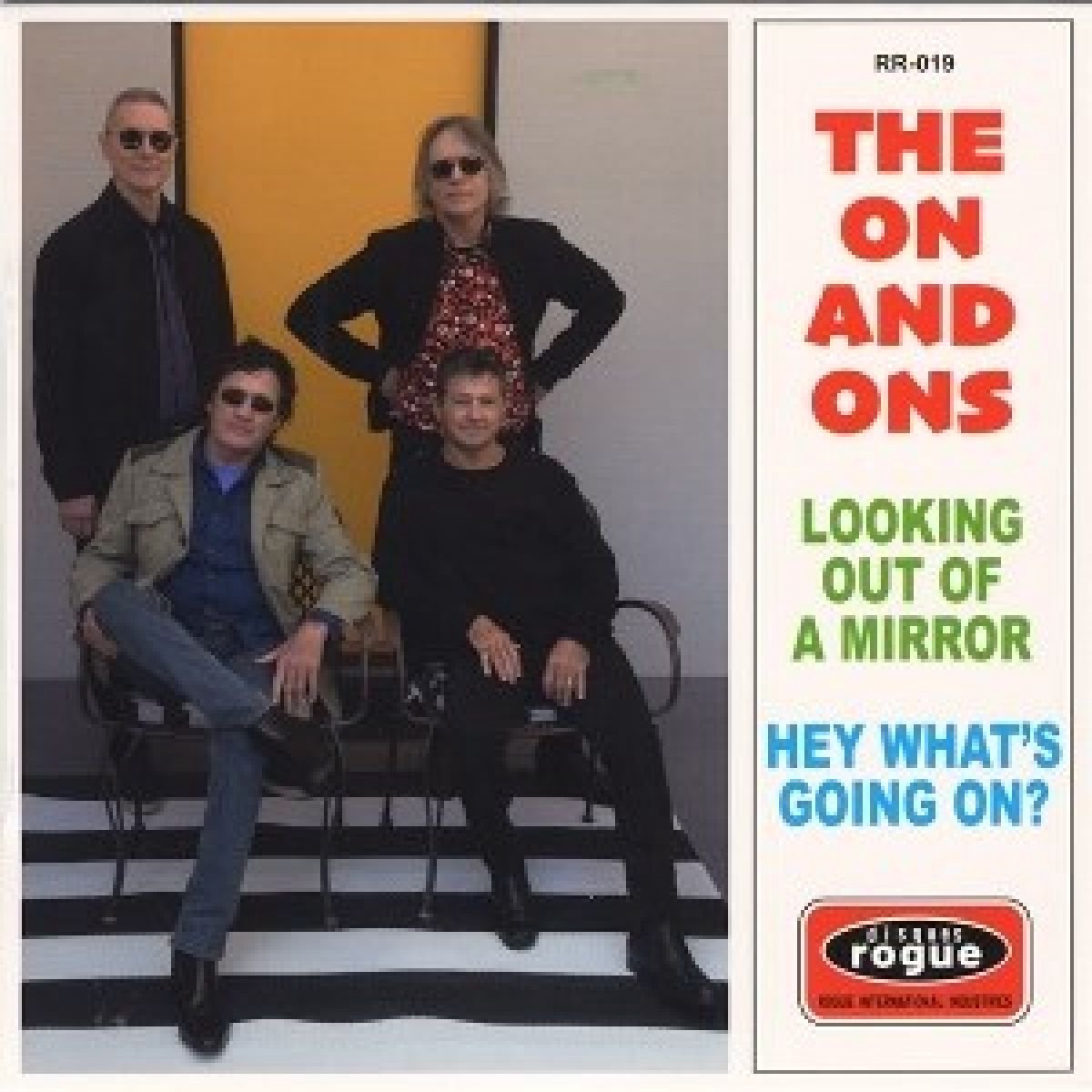 The On And Ons - Looking Out Of A Mirror (7" Single)