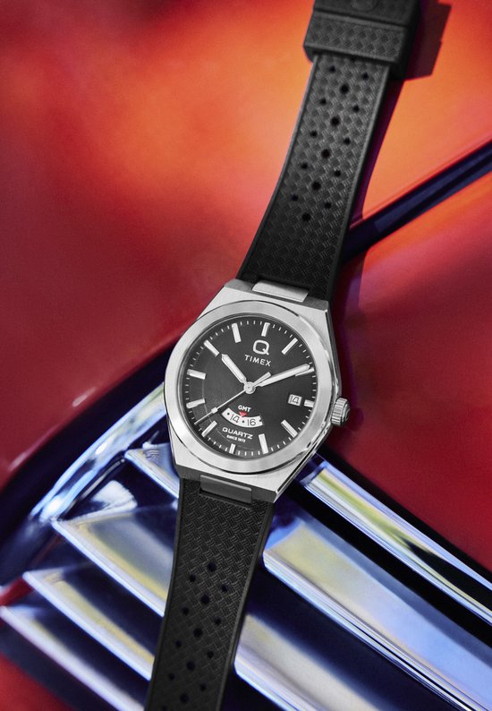 Timex Q Timex Continental Gmt Quartz Analoog Horloge Zwart Kast: 100% Roestvrij Staal | Armband: 100% Rubber 39 mm TW2Y24900AJ