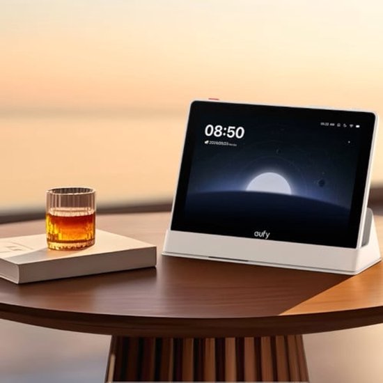 eufy E10 Smart Display-Slimme Home Hub, 8" Bedieningspaneel, Compatibel met eufy Beveiligingsapparaten, Vier Weergaven op Eén Scherm, Directe Deurmeldingen, Dagelijkse Evenementenrapporten, Geen Maandelijkse Kosten, Eén-Tapbediening van Eufy — afbeelding 4