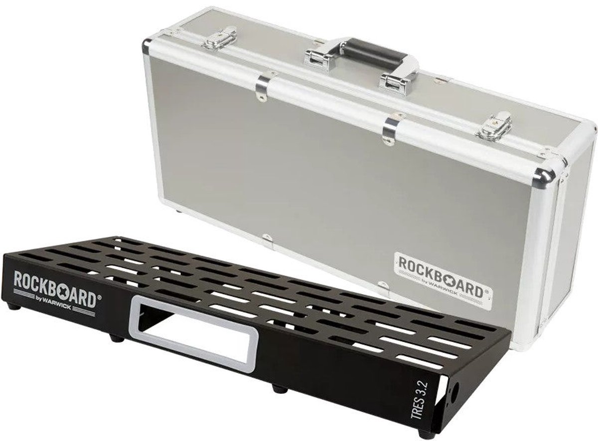 RockBoard TRES 3.2 C pedalboard met flightcase