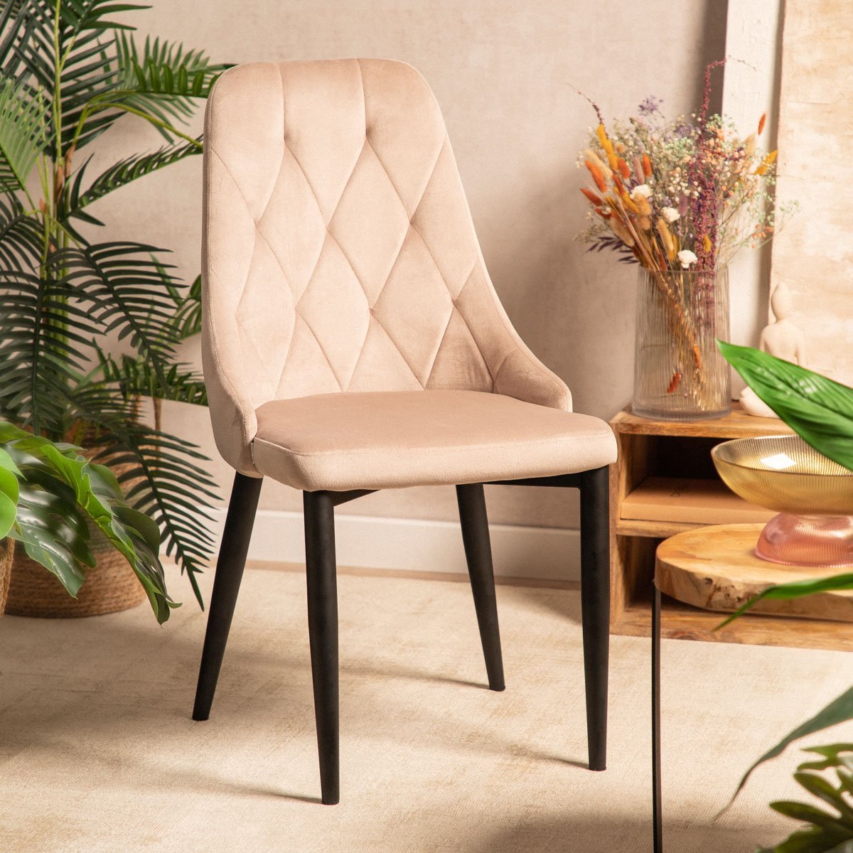 HOMLA - Chair - velour beige - 44x59x88 cm