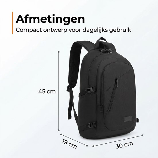 Zwarte rugzak met afmetingen 45x30x19 cm, met een gestructureerd voorvak en metalen gespen.